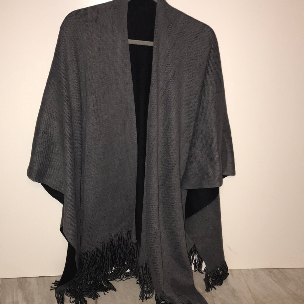 Women’s Shawl